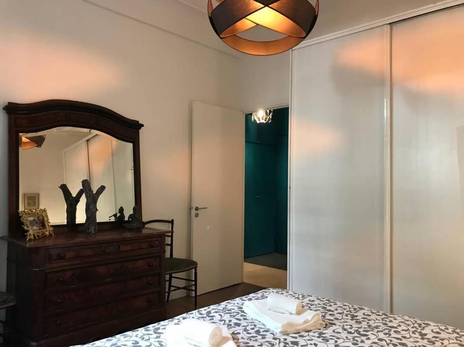 Homelivia, Luxueux Appartement Avec Jardin Prive Nice Luaran gambar